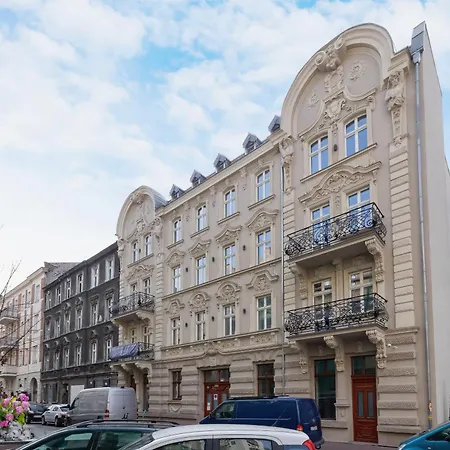 Apartamento Bright In The Centre Of By Renters Katowice